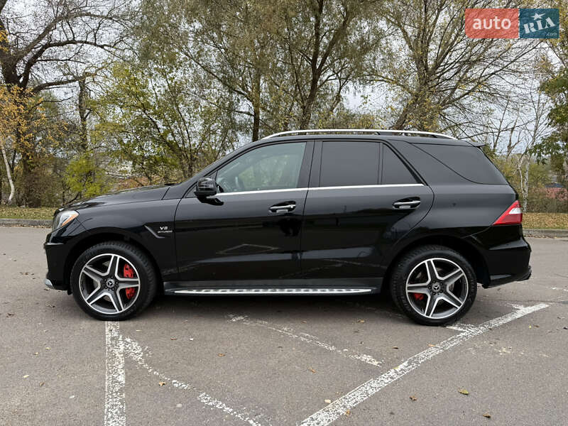 Внедорожник / Кроссовер Mercedes-Benz M-Class 2012 в Киеве