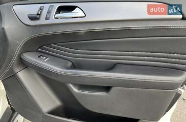 Позашляховик / Кросовер Mercedes-Benz M-Class 2015 в 