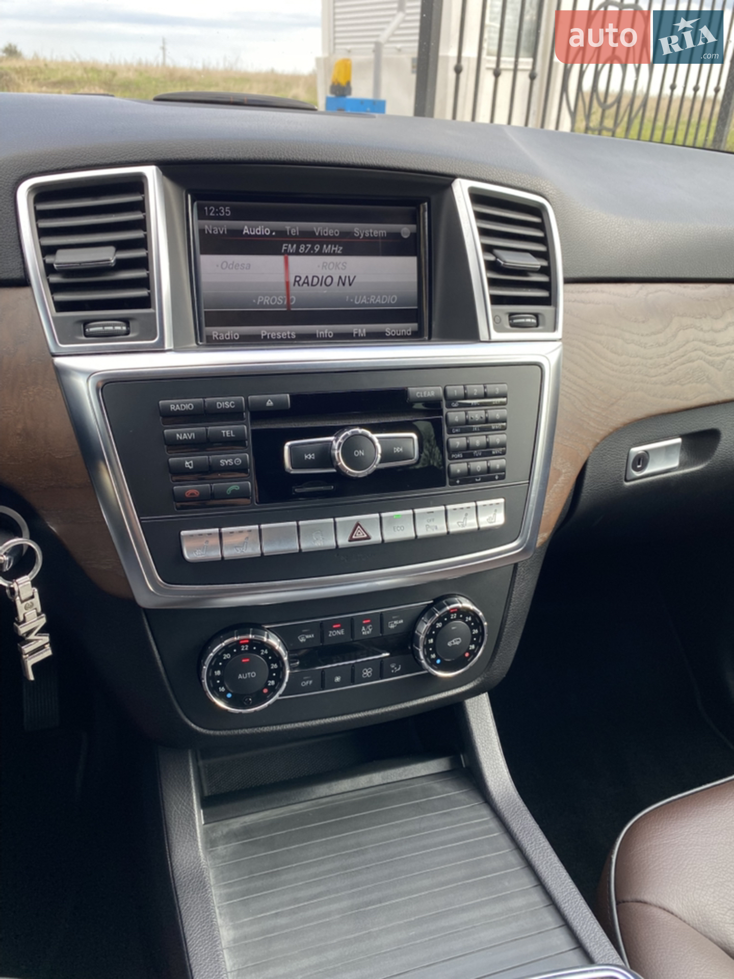 2013 Mercedes-Benz M-klasse - мініатюра 18