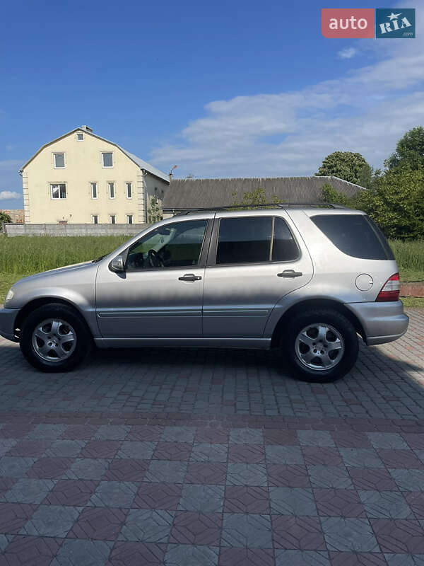 Внедорожник / Кроссовер Mercedes-Benz M-Class 2002 в Буске фото 4 Внедорожник / Кроссовер Mercedes-Benz M-Class 2002 в Буске