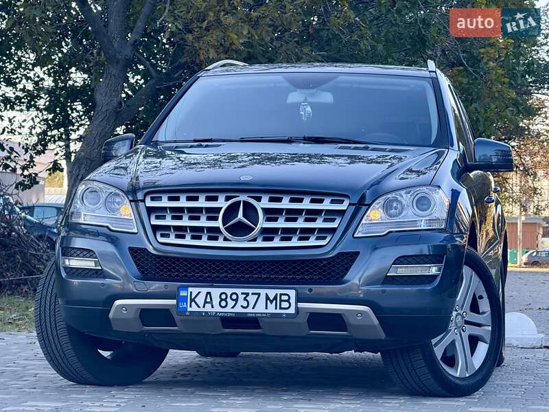 Позашляховик / Кросовер Mercedes-Benz M-Class 2011 в Одесі фото 13 Позашляховик / Кросовер Mercedes-Benz M-Class 2011 в Одесі
