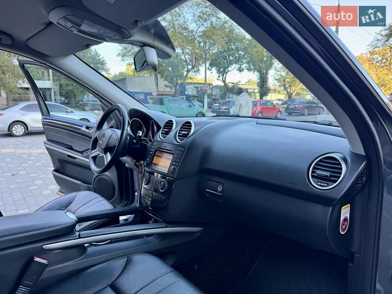 Позашляховик / Кросовер Mercedes-Benz M-Class 2011 в Одесі фото 48 Позашляховик / Кросовер Mercedes-Benz M-Class 2011 в Одесі
