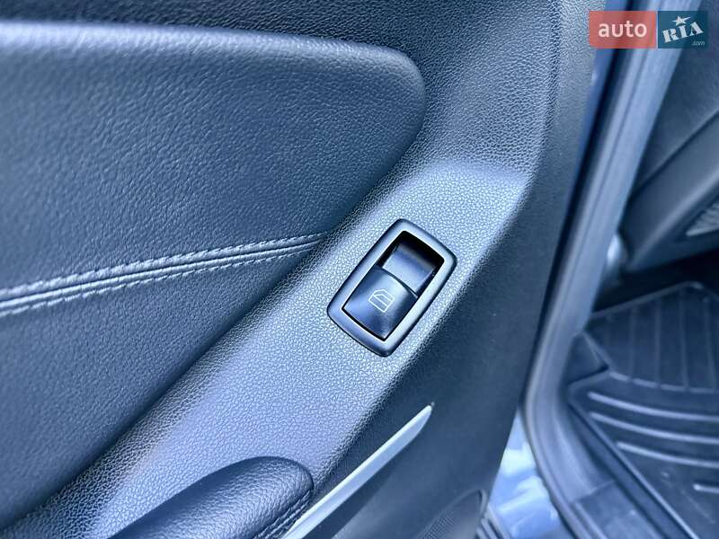 Позашляховик / Кросовер Mercedes-Benz M-Class 2011 в Одесі фото 57 Позашляховик / Кросовер Mercedes-Benz M-Class 2011 в Одесі