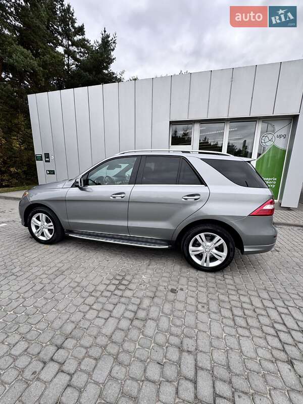 Позашляховик / Кросовер Mercedes-Benz M-Class 2015 в Бродах фото 5 Позашляховик / Кросовер Mercedes-Benz M-Class 2015 в Бродах