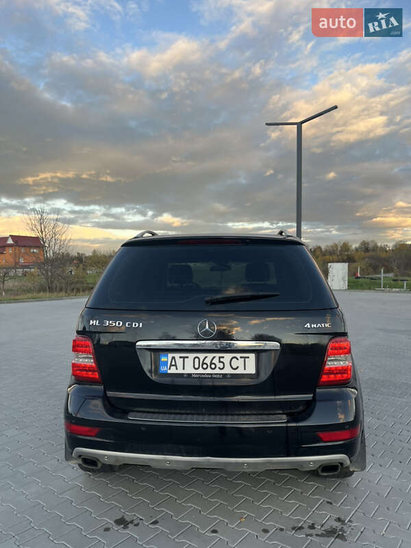 Внедорожник / Кроссовер Mercedes-Benz M-Class 2010 в Богородчанах