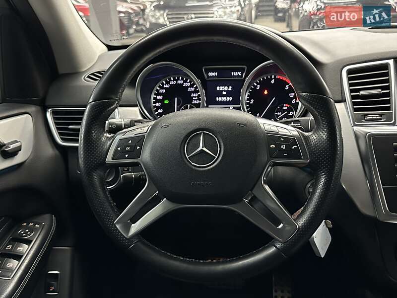 Внедорожник / Кроссовер Mercedes-Benz M-Class 2011 в Харькове