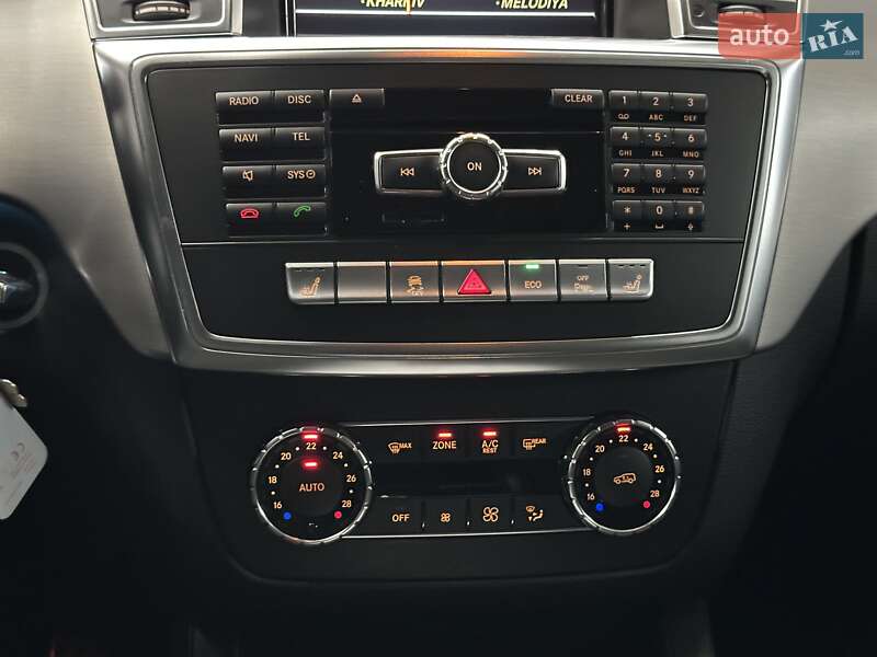 Внедорожник / Кроссовер Mercedes-Benz M-Class 2011 в Харькове