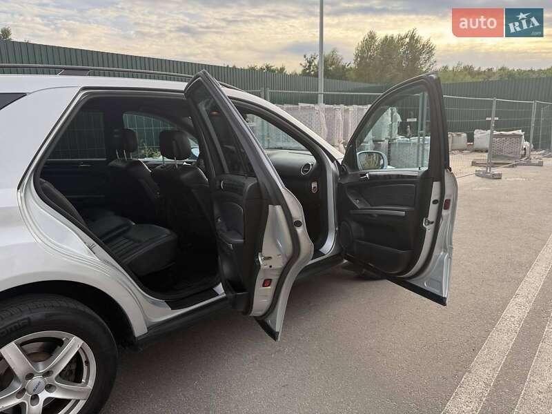 Внедорожник / Кроссовер Mercedes-Benz M-Class 2008 в Киеве фото 25 Внедорожник / Кроссовер Mercedes-Benz M-Class 2008 в Киеве