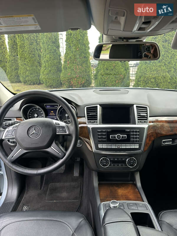 Внедорожник / Кроссовер Mercedes-Benz M-Class 2015 в Львове фото 11 Внедорожник / Кроссовер Mercedes-Benz M-Class 2015 в Львове