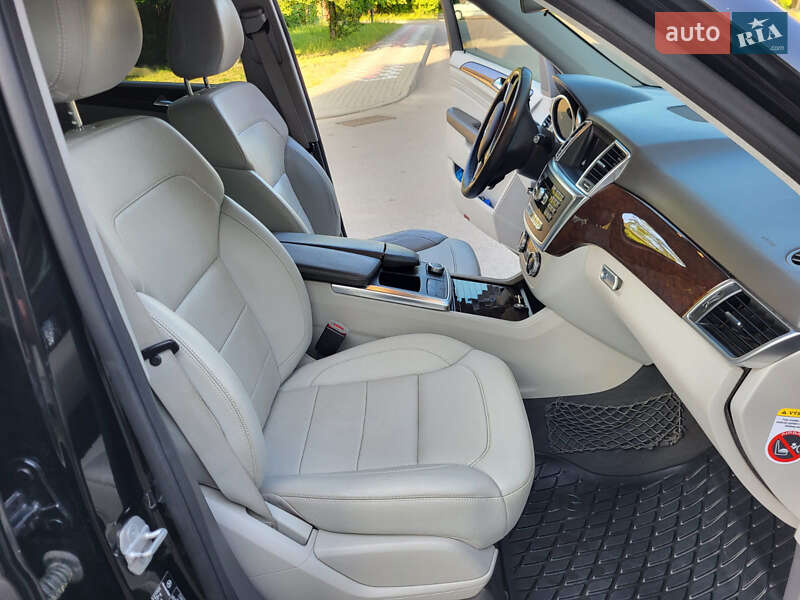 Внедорожник / Кроссовер Mercedes-Benz M-Class 2015 в Ужгороде фото 21 Внедорожник / Кроссовер Mercedes-Benz M-Class 2015 в Ужгороде
