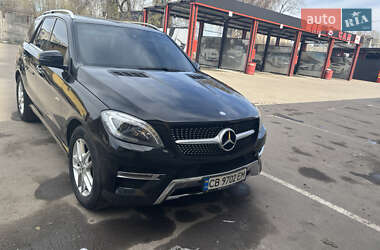 Позашляховик / Кросовер Mercedes-Benz M-Class 2014 в Чернігові Позашляховик / Кросовер Mercedes-Benz M-Class 2014 в Чернігові
