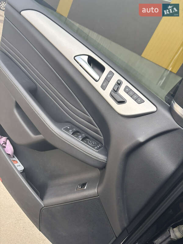 Внедорожник / Кроссовер Mercedes-Benz M-Class 2014 в Чернигове фото 6 Внедорожник / Кроссовер Mercedes-Benz M-Class 2014 в Чернигове