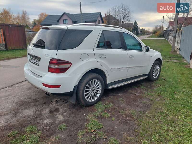 Внедорожник / Кроссовер Mercedes-Benz M-Class 2008 в Боровой фото 9 Внедорожник / Кроссовер Mercedes-Benz M-Class 2008 в Боровой