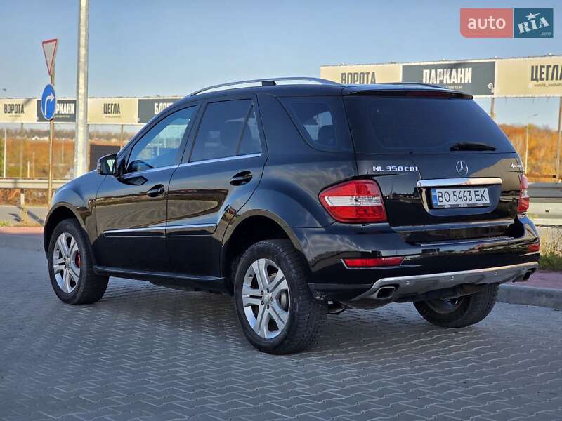 Позашляховик / Кросовер Mercedes-Benz M-Class 2010 в Тернополі