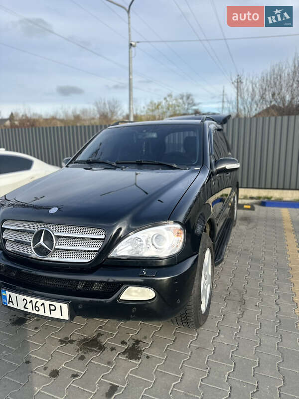 Внедорожник / Кроссовер Mercedes-Benz M-Class 2003 в Буче