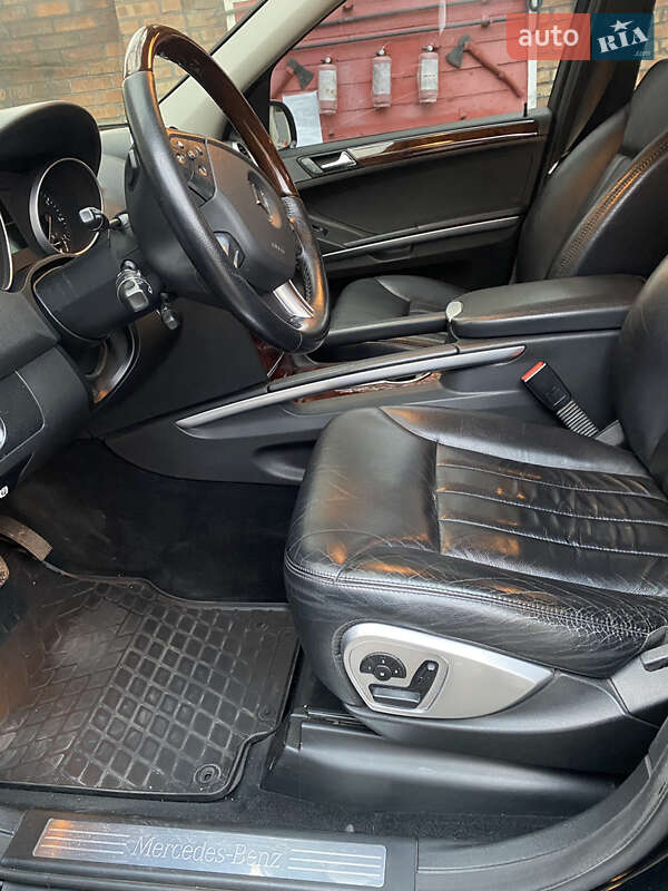Внедорожник / Кроссовер Mercedes-Benz M-Class 2008 в Кривом Роге