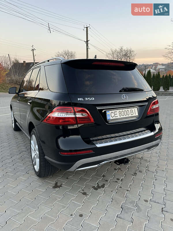 Внедорожник / Кроссовер Mercedes-Benz M-Class 2013 в Черновцах