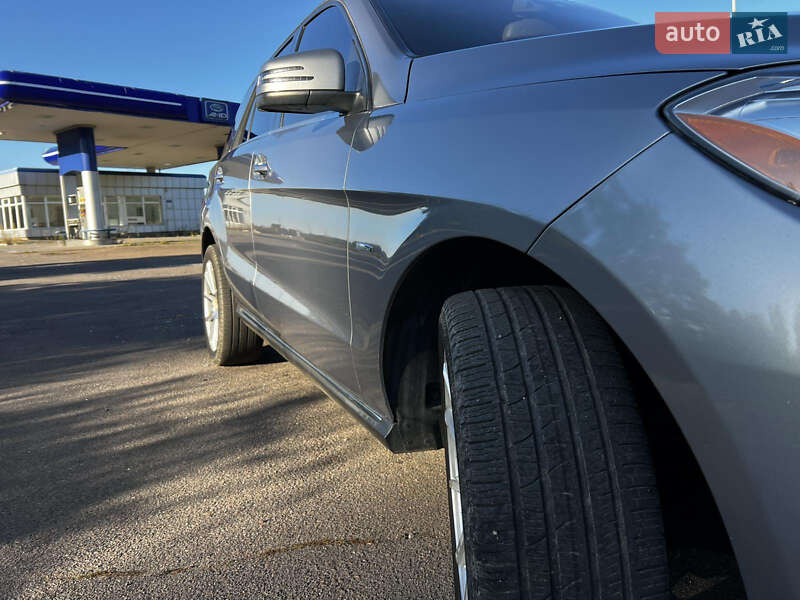 Внедорожник / Кроссовер Mercedes-Benz M-Class 2012 в Дубно фото 15 Внедорожник / Кроссовер Mercedes-Benz M-Class 2012 в Дубно
