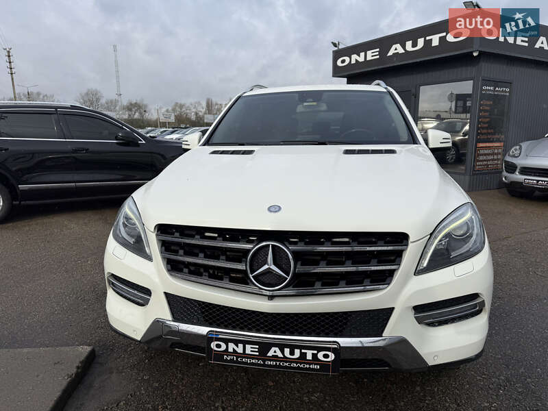 Внедорожник / Кроссовер Mercedes-Benz M-Class 2013 в Киеве