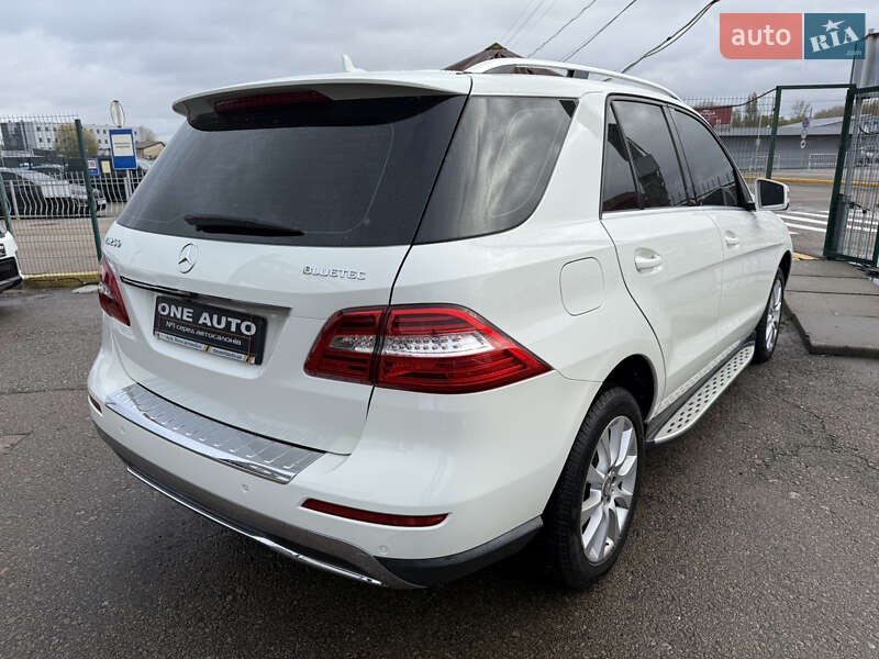 Внедорожник / Кроссовер Mercedes-Benz M-Class 2013 в Киеве