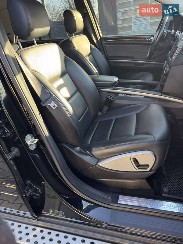 Позашляховик / Кросовер Mercedes-Benz M-Class 2009 в Заставній фото 15 Позашляховик / Кросовер Mercedes-Benz M-Class 2009 в Заставній