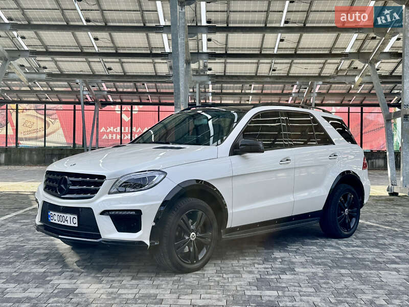 Позашляховик / Кросовер Mercedes-Benz M-Class 2013 в Львові фото 16 Позашляховик / Кросовер Mercedes-Benz M-Class 2013 в Львові
