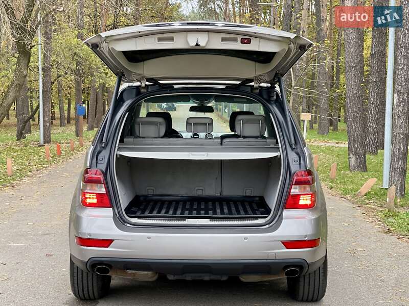 Позашляховик / Кросовер Mercedes-Benz M-Class 2008 в Києві