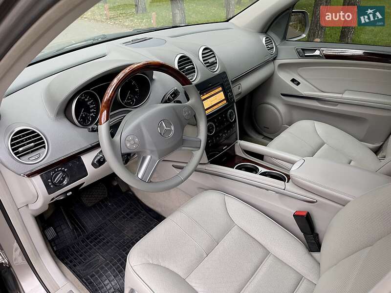 Позашляховик / Кросовер Mercedes-Benz M-Class 2008 в Києві