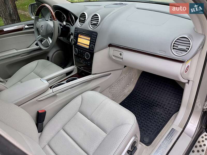 Позашляховик / Кросовер Mercedes-Benz M-Class 2008 в Києві