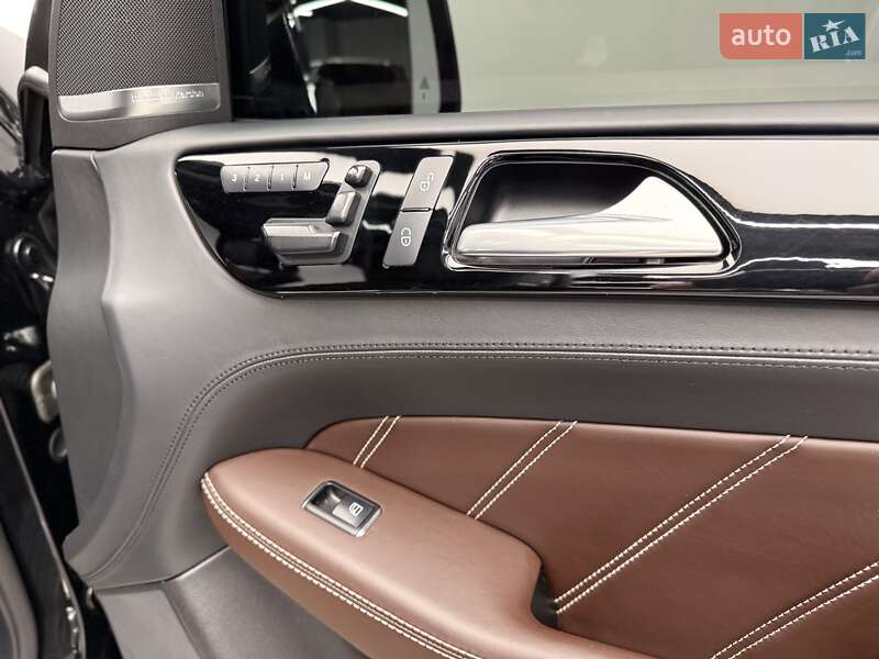 Внедорожник / Кроссовер Mercedes-Benz M-Class 2012 в Киеве фото 38 Внедорожник / Кроссовер Mercedes-Benz M-Class 2012 в Киеве