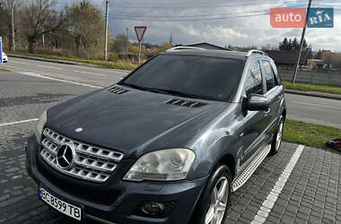 Позашляховик / Кросовер Mercedes-Benz M-Class 2010 в Трускавці