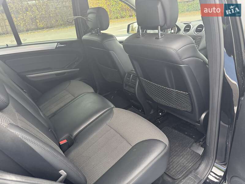 Позашляховик / Кросовер Mercedes-Benz M-Class 2011 в Києві