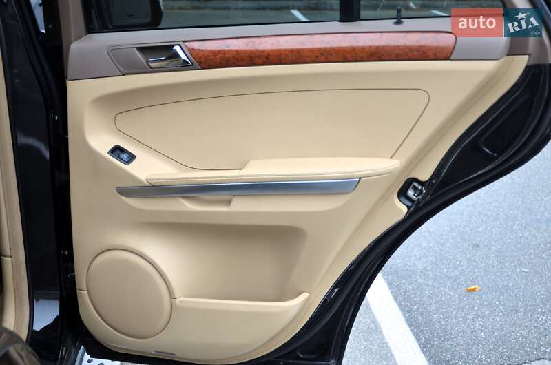 Внедорожник / Кроссовер Mercedes-Benz M-Class 2008 в Киеве фото 32 Внедорожник / Кроссовер Mercedes-Benz M-Class 2008 в Киеве