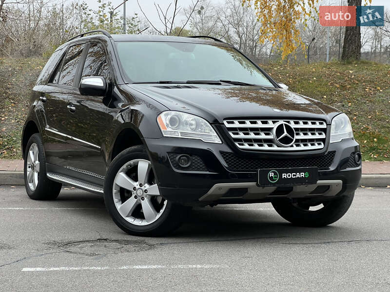 Внедорожник / Кроссовер Mercedes-Benz M-Class 2008 в Киеве