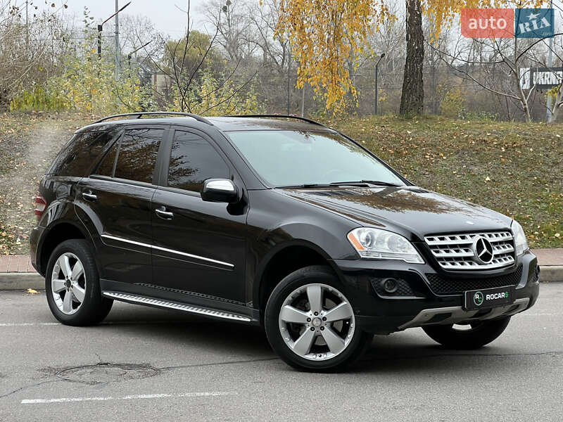 Внедорожник / Кроссовер Mercedes-Benz M-Class 2008 в Киеве