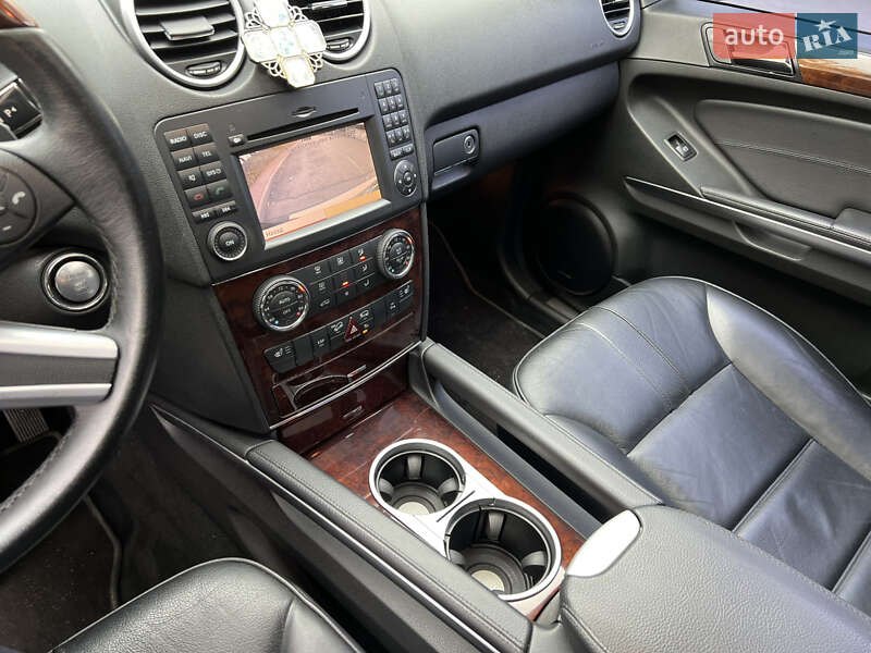 Внедорожник / Кроссовер Mercedes-Benz M-Class 2008 в Киеве