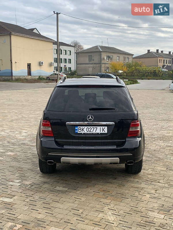 Позашляховик / Кросовер Mercedes-Benz M-Class 2006 в Рокитному фото 6 Позашляховик / Кросовер Mercedes-Benz M-Class 2006 в Рокитному