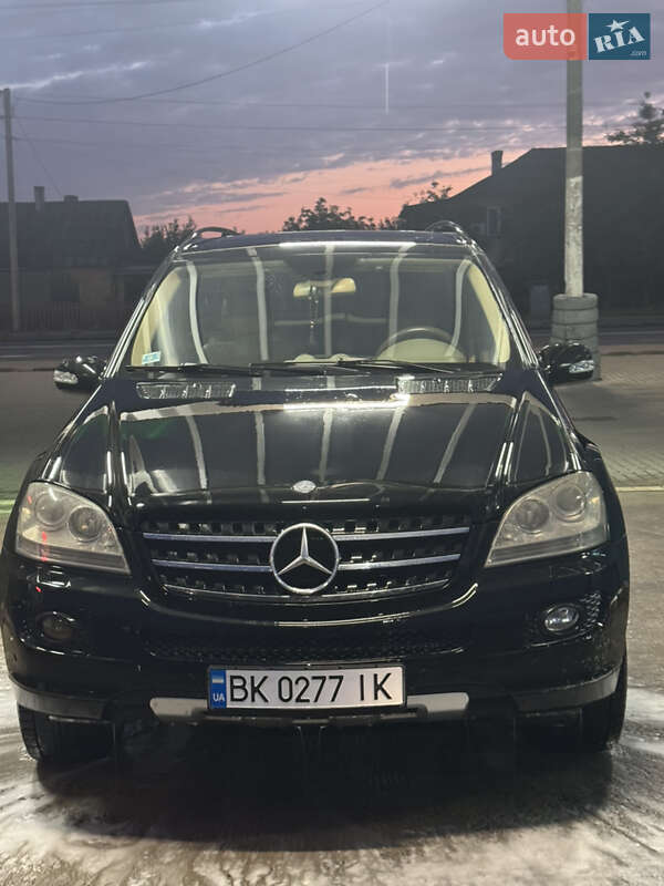 Позашляховик / Кросовер Mercedes-Benz M-Class 2006 в Рокитному фото 11 Позашляховик / Кросовер Mercedes-Benz M-Class 2006 в Рокитному