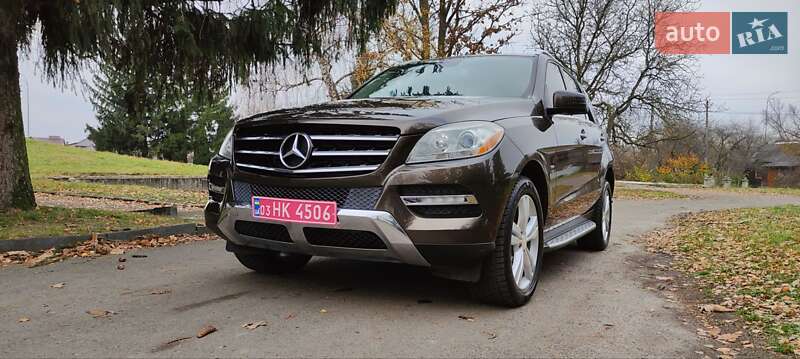 Позашляховик / Кросовер Mercedes-Benz M-Class 2012 в Дубні фото 16 Позашляховик / Кросовер Mercedes-Benz M-Class 2012 в Дубні