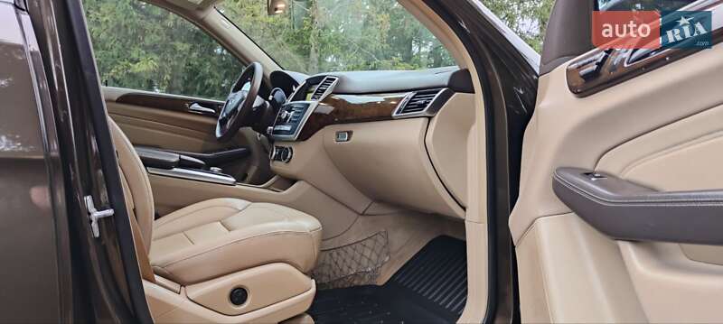 Позашляховик / Кросовер Mercedes-Benz M-Class 2012 в Дубні фото 50 Позашляховик / Кросовер Mercedes-Benz M-Class 2012 в Дубні