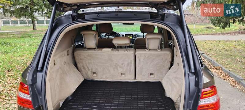 Позашляховик / Кросовер Mercedes-Benz M-Class 2012 в Дубні фото 60 Позашляховик / Кросовер Mercedes-Benz M-Class 2012 в Дубні