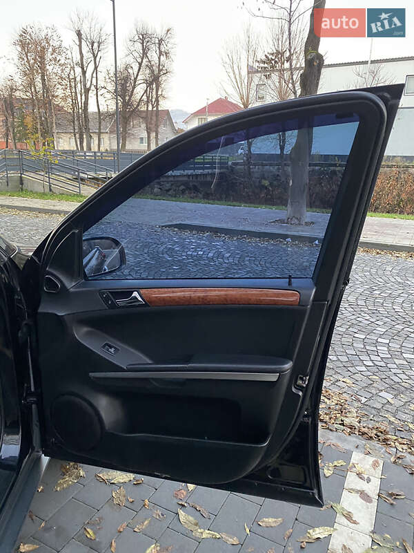 Внедорожник / Кроссовер Mercedes-Benz M-Class 2008 в Сваляве