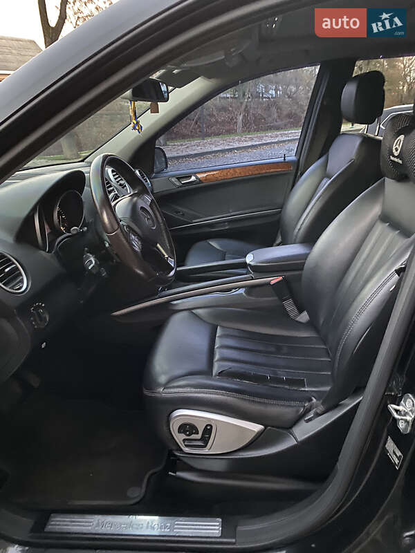 Внедорожник / Кроссовер Mercedes-Benz M-Class 2008 в Сваляве