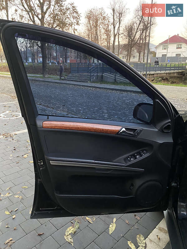 Внедорожник / Кроссовер Mercedes-Benz M-Class 2008 в Сваляве