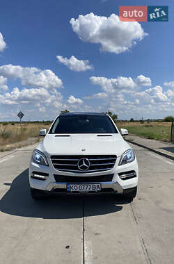 Внедорожник / Кроссовер Mercedes-Benz M-Class 2012 в Мукачево