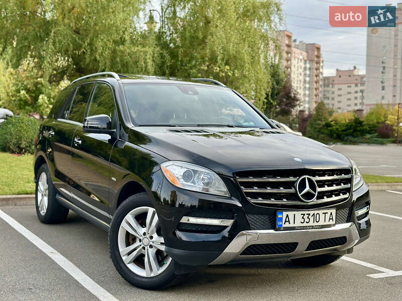 Mercedes-Benz M-Class 2012 Mercedes-Benz M-Class 2012
