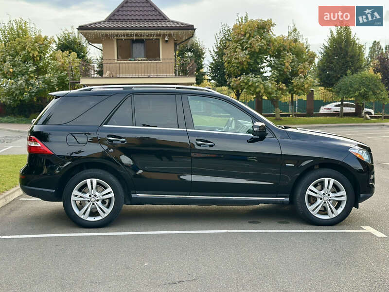 Позашляховик / Кросовер Mercedes-Benz M-Class 2012 в Києві фото 8 Позашляховик / Кросовер Mercedes-Benz M-Class 2012 в Києві
