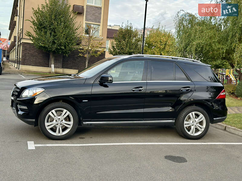 Позашляховик / Кросовер Mercedes-Benz M-Class 2012 в Києві фото 15 Позашляховик / Кросовер Mercedes-Benz M-Class 2012 в Києві