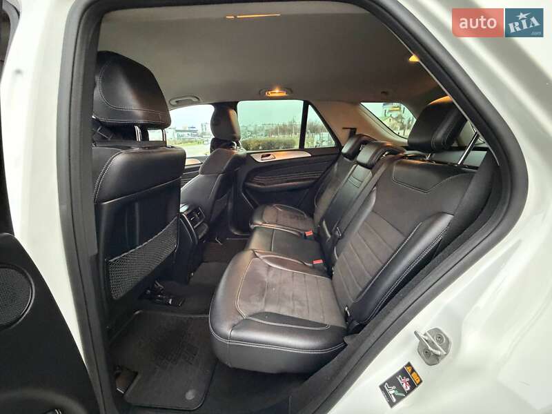 Позашляховик / Кросовер Mercedes-Benz M-Class 2013 в Кривому Розі