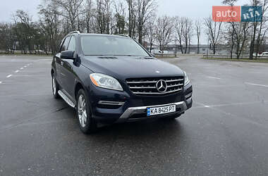 Позашляховик / Кросовер Mercedes-Benz M-Class 2015 в Києві